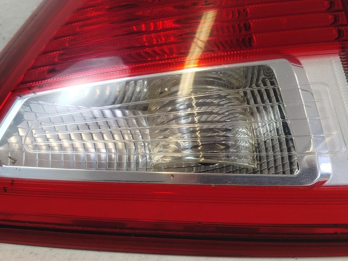 Ford C-Max CB7 R&uuml;ckleuchte innen links Heckklappenteil R&uuml;cklicht Heckleuchte