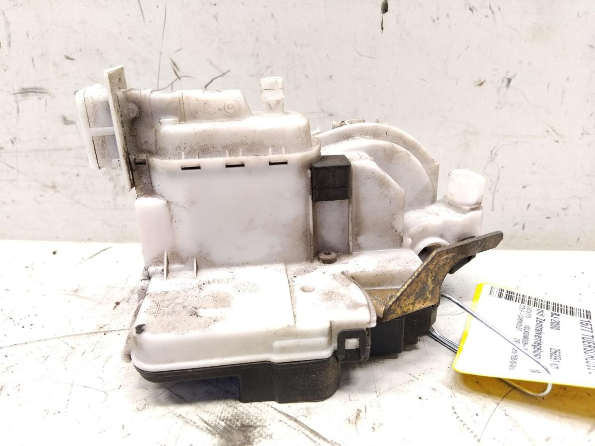 VW Golf 3 Cabrio original T&uuml;rschlo&szlig; vorn links mit Zentralverriegelung Bj.2000