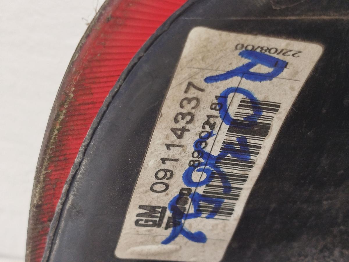 Opel Corsa C R&uuml;ckleuchte rechts R&uuml;cklicht Heckleuchte 3 t&uuml;rer get&ouml;nt OEM