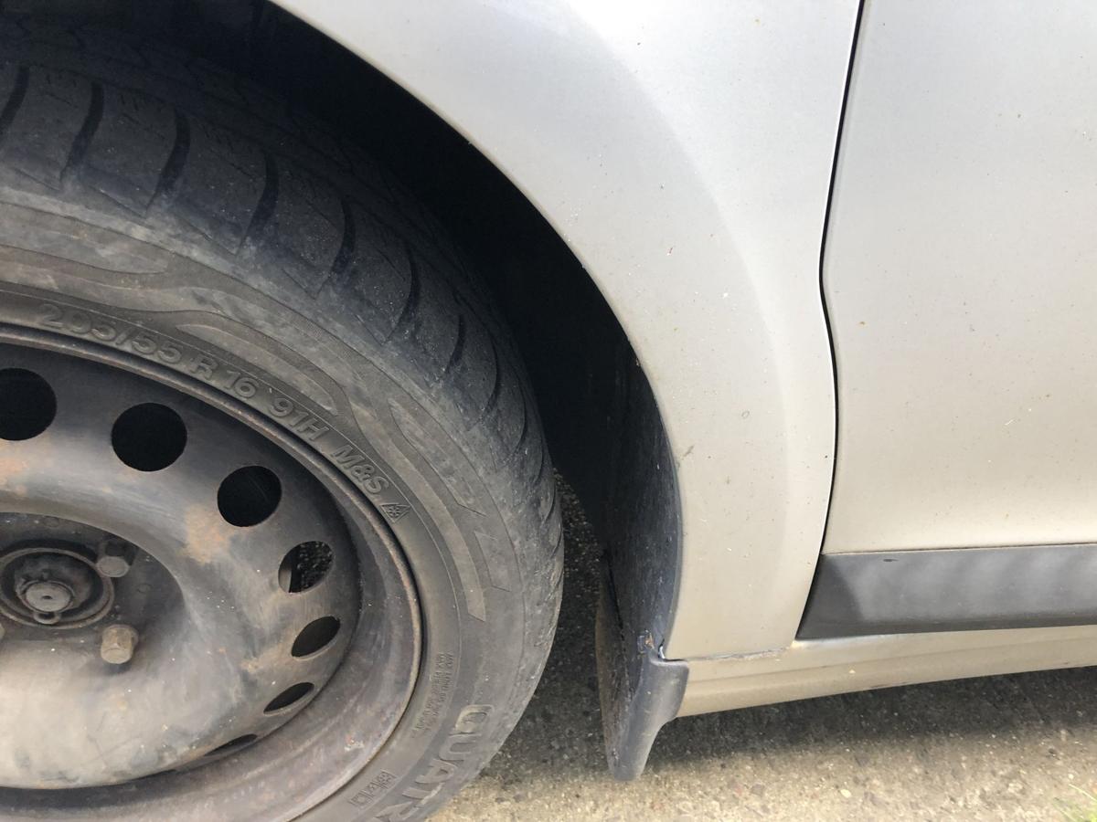 Citroen C4 Typ L Kotfl&uuml;gel vorn links Fahrerseite Plastik EZR Aluminium Grau