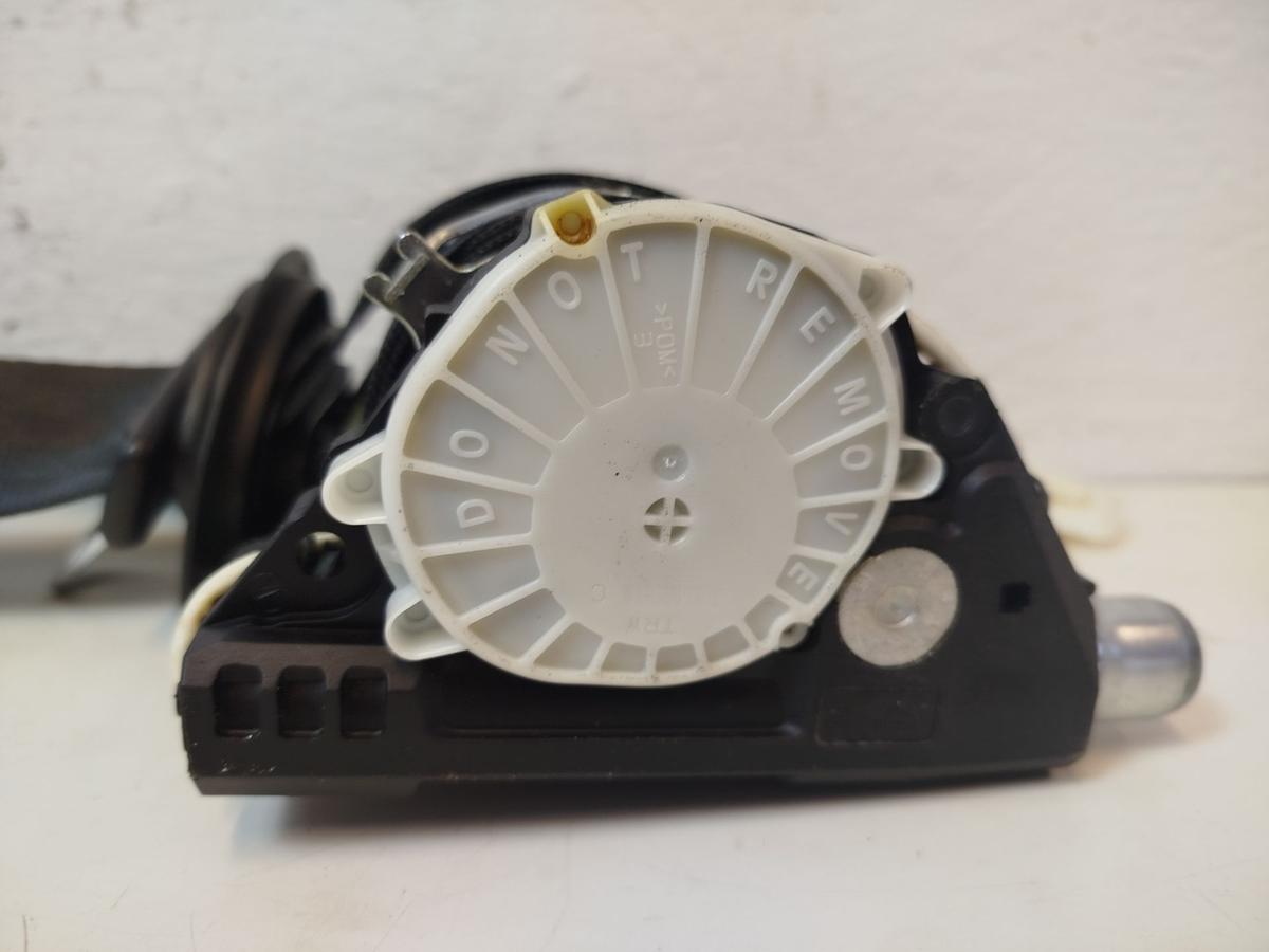 VW Passat 3C B7 Variant Sicherheitsgurt vorn rechts Anschnallgurt Gurtstraffer