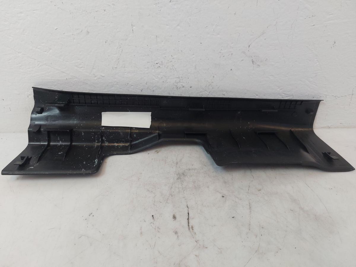 Mitsubishi Eclipse Cross GK0 ab21 Einstiegsblende Verkleidung vorn rechts OEM