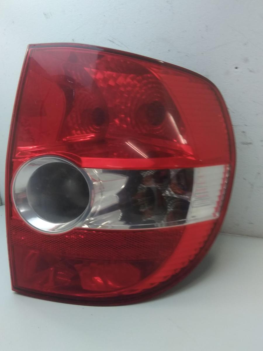 VW Fox 5Z BJ2008 Schlussleuchte Rückleuchte rechts 5Z0945096 Valeo 6128861