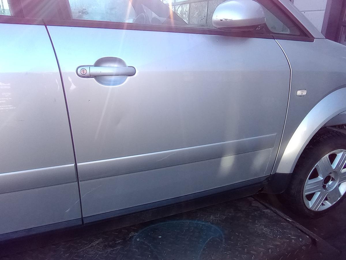 Audi A2 orig Tür vorn rechts Beifahrertür LY7W Silber Bj 2000