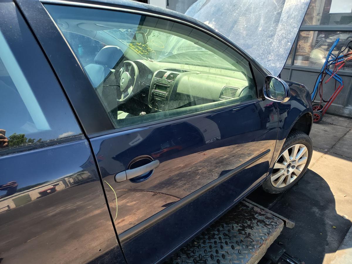 VW Golf V 3t&uuml;rer original Beifahrert&uuml;r rechts Roh A5G Perlblau Bj 2003