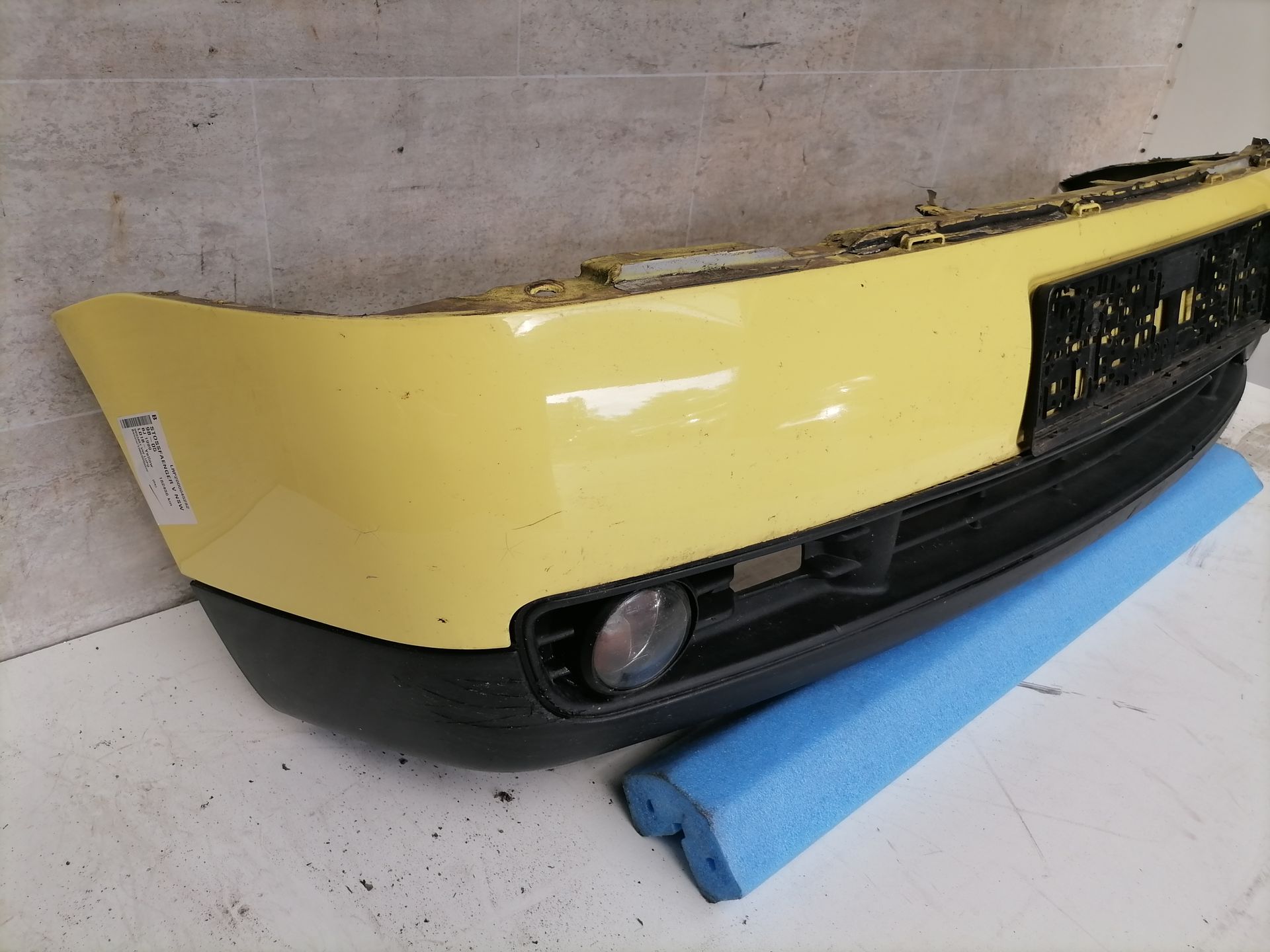 VW Lupo Stoßstange Stoßfänger vorn LD1B-Yellow BJ98-05