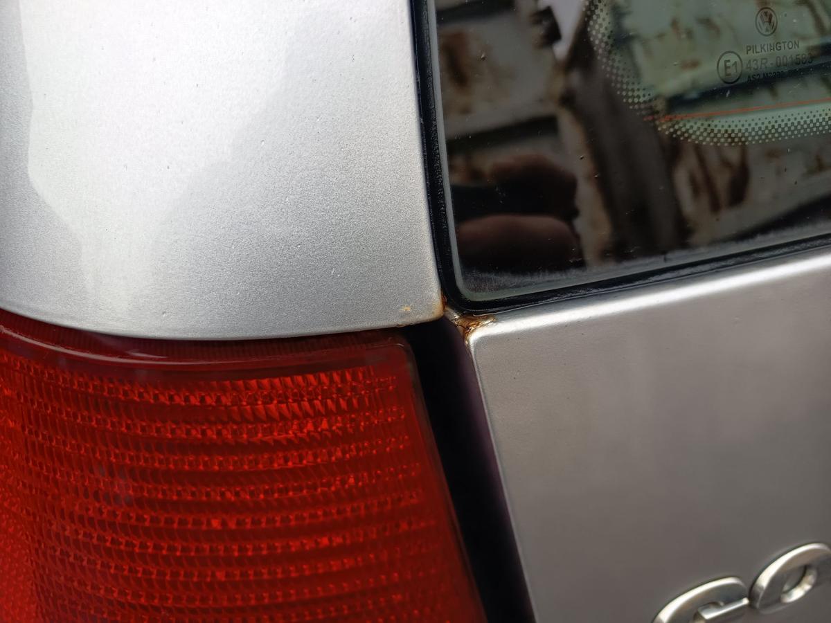 VW Golf IV Variant original Heckklappe mit Scheibe A7W Reflexsilber Bj 2003