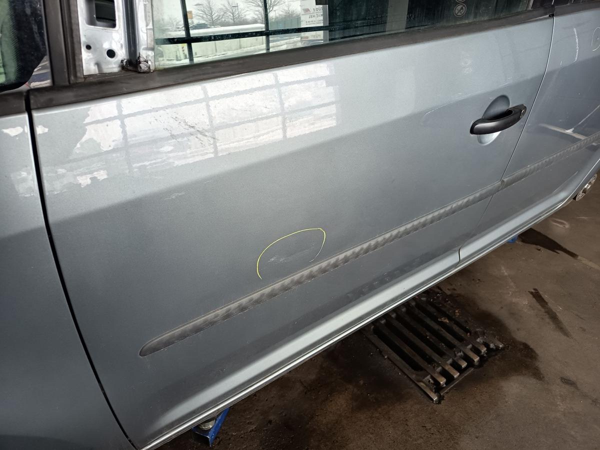 VW Touran 1T3 GP original T&uuml;r vorn links Fahrer (Roh) R7N Mountaingrey Bj 2010