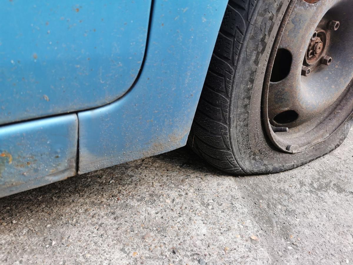 Citroen C4 Picasso U Kotflügel Fender Seitenwand vorn rechts KNY Blau Tivoli
