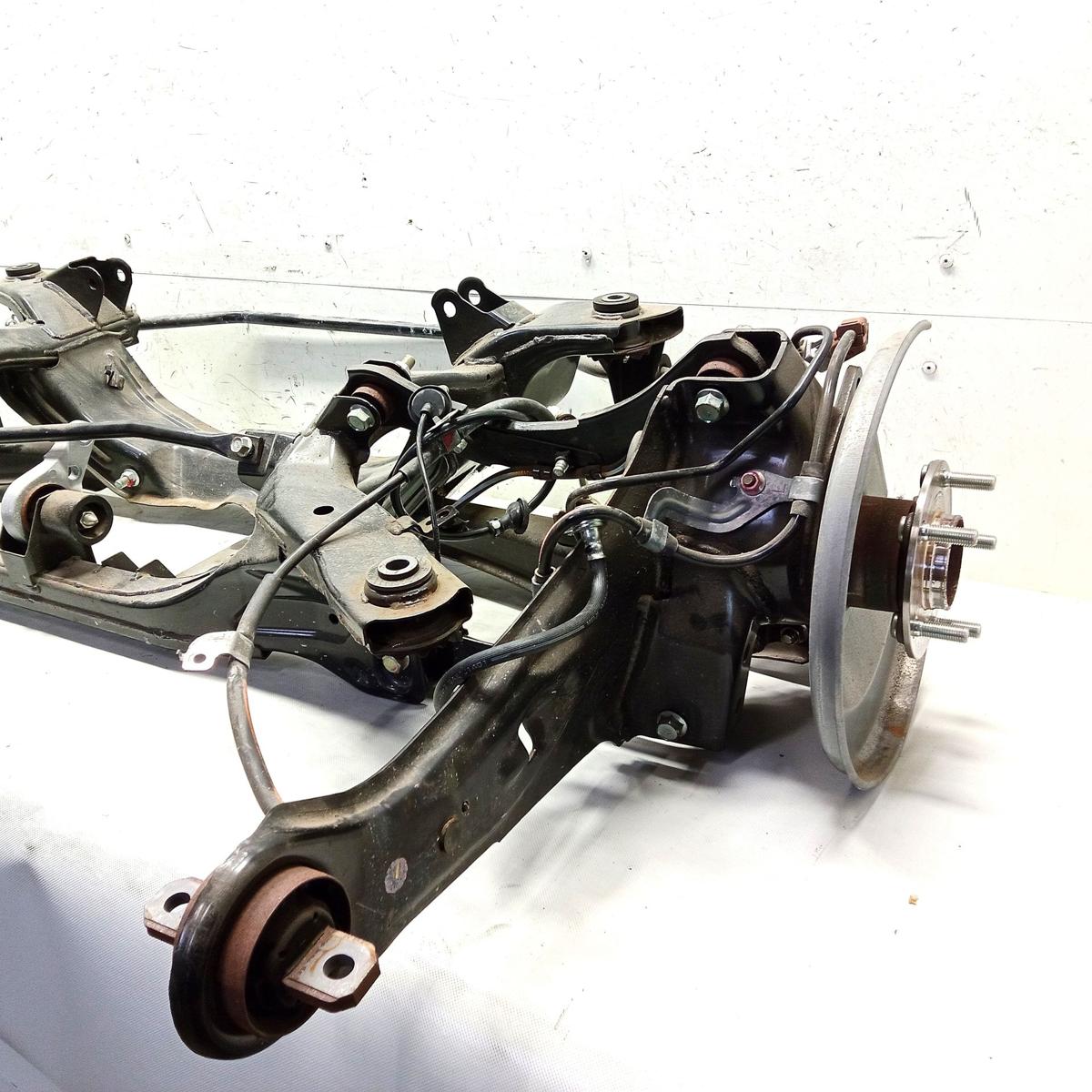 Mitsubishi Eclipse Cross original Achse Hinterachse Querlenker 2.4 72kw 4B12