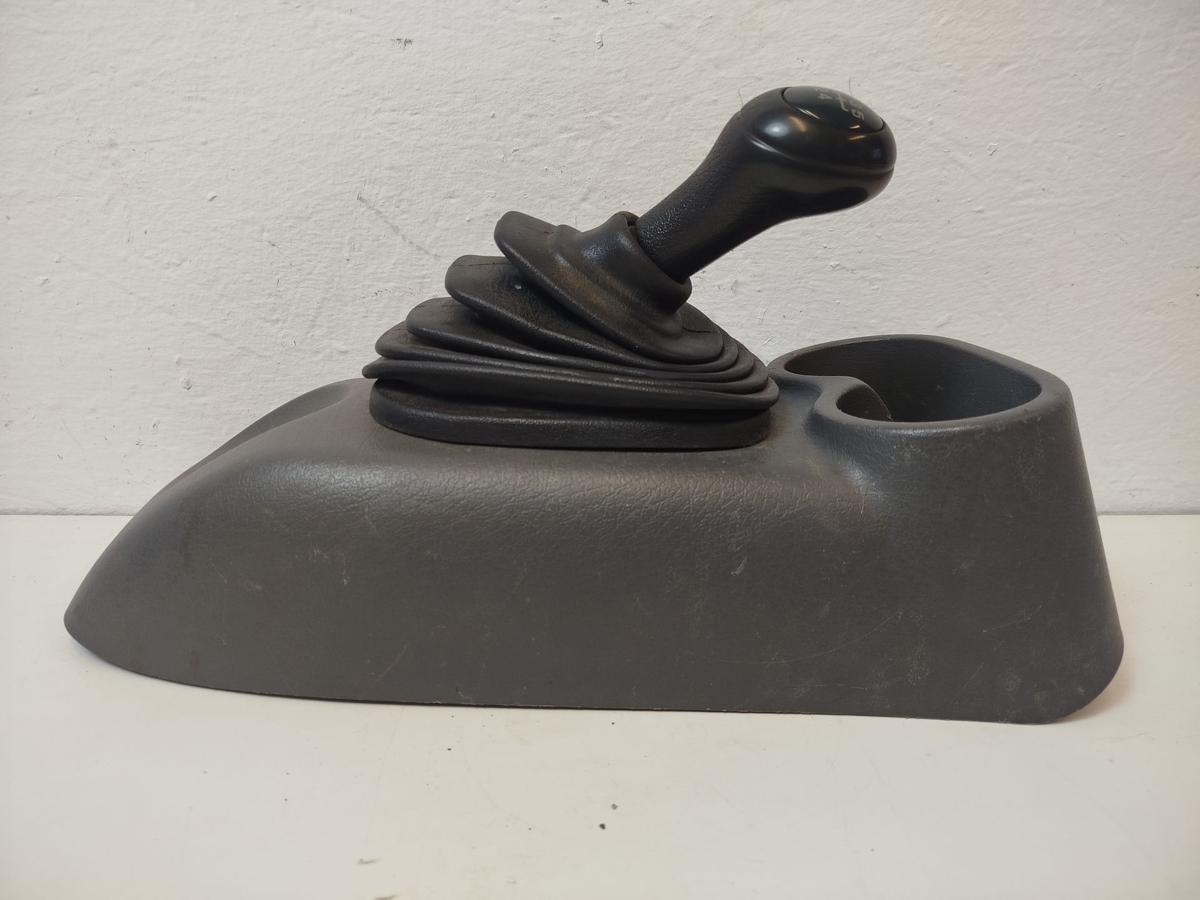 VW Caddy 9K Mittelkonsole Getr&auml;nkehalter Schaltknauf Schalthebel OEM