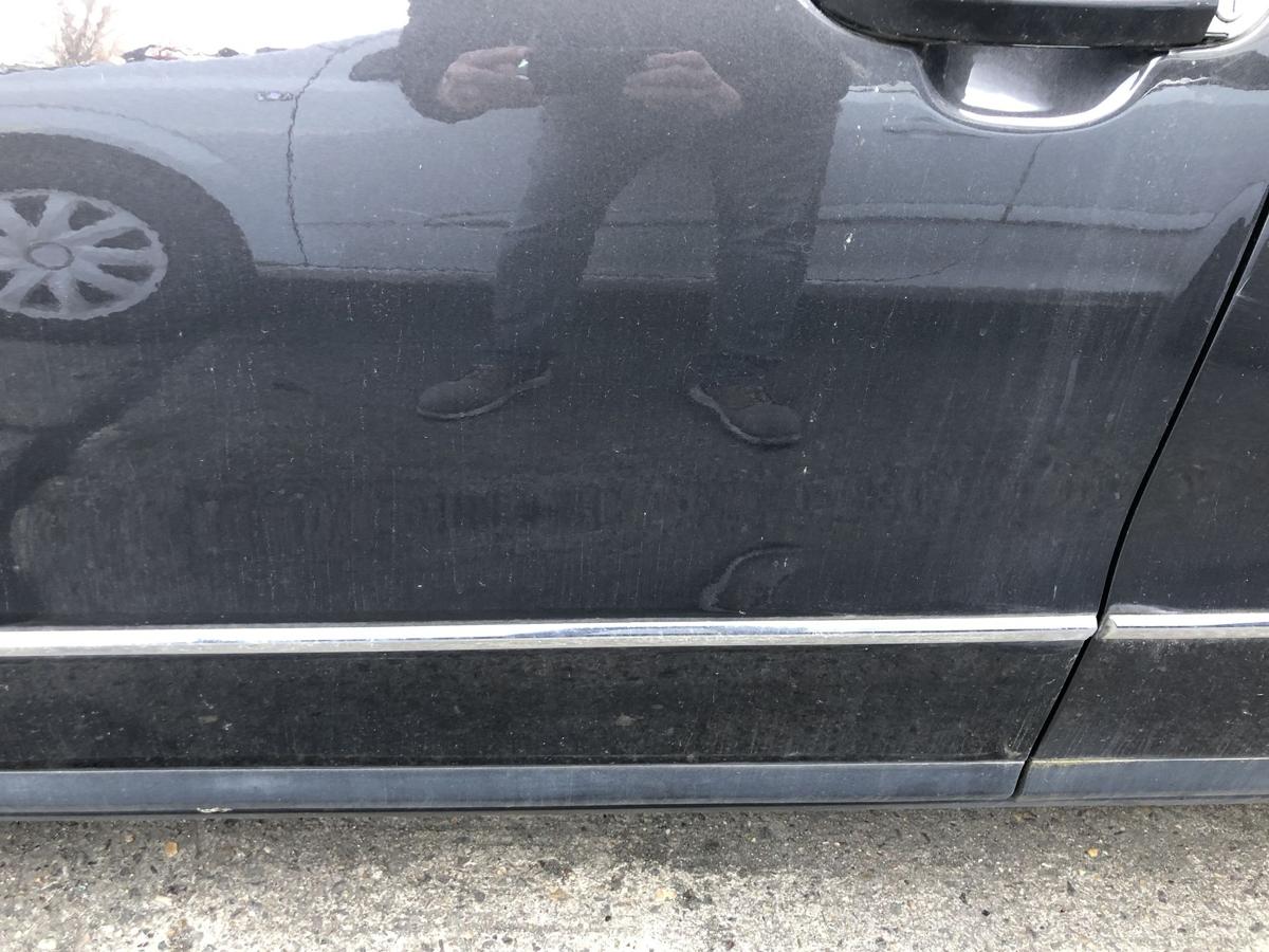 VW Passat 3C B6 Variant T&uuml;r vorn links Fahrert&uuml;r im Rohbau LC8Z Moccabrown