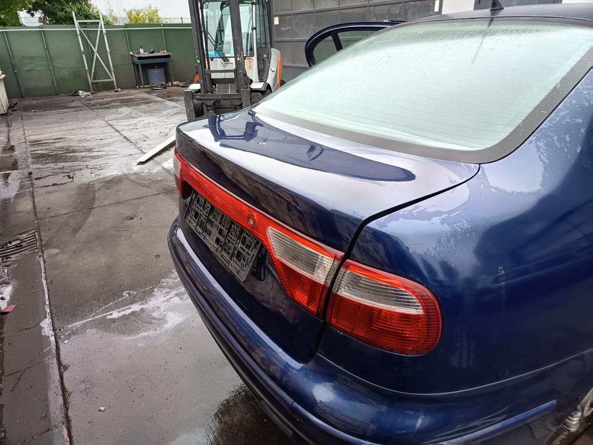 Seat Toledo 1M original Heckklappe Deckel hinten B5N Indigoblau Bj 2000