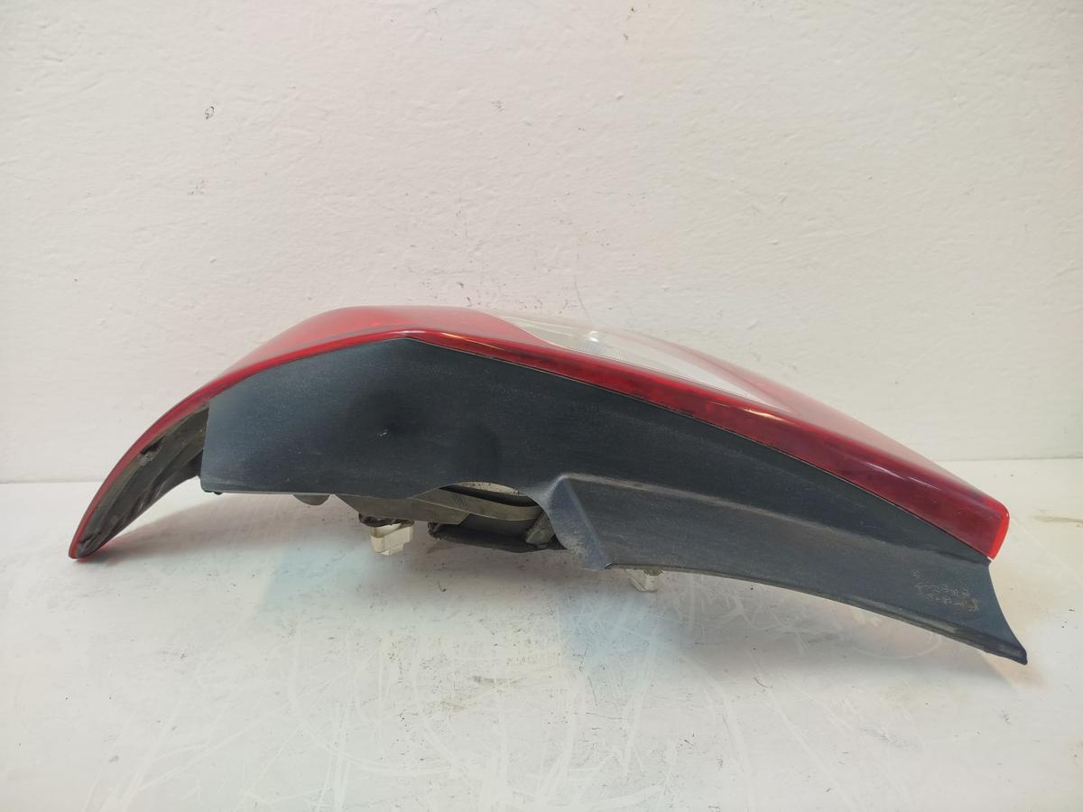 Opel Corsa D R&uuml;ckleuchte Schlussleuchte R&uuml;cklicht Lampe hinten rechts 5 T&uuml;rer