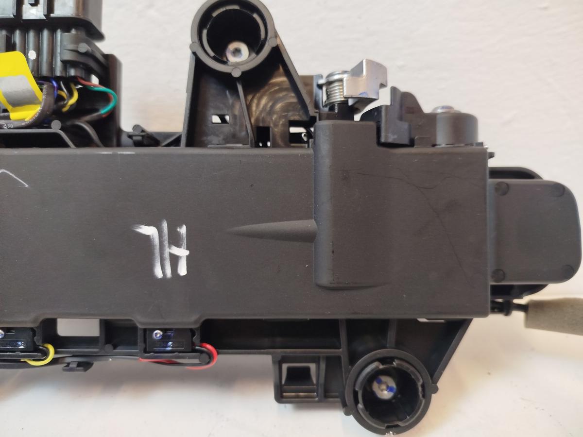 NIO EL6 Elektro SUV T&uuml;rgriff hinten links Au&szlig;engriff elektrisch schwarz