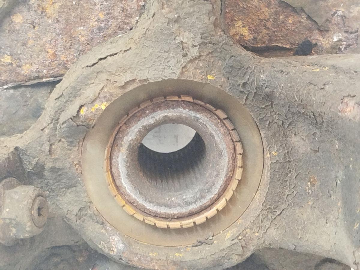 VW Polo 6R Achsschenkel vorn links Radlagergeh&auml;use Schwenklager 256x22