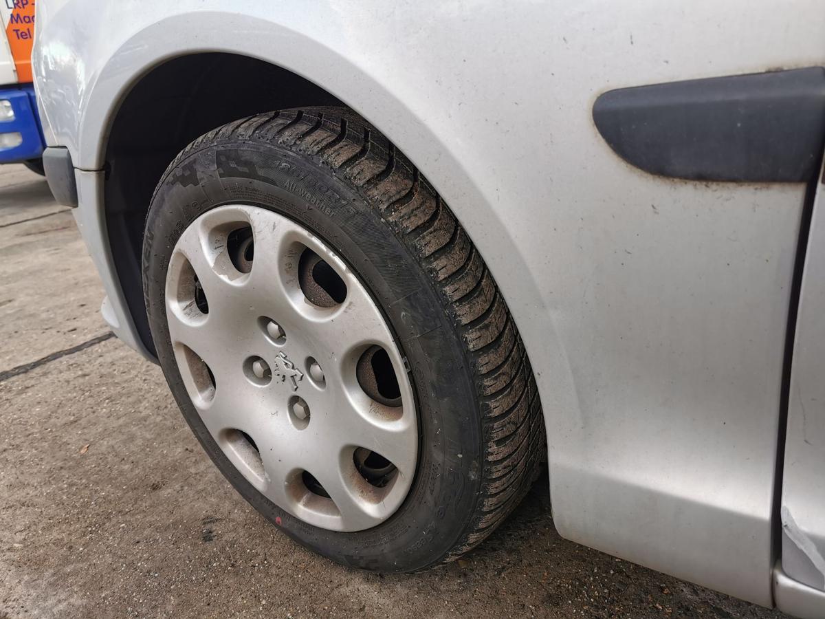 Peugeot 1007 K Kotflügel Fender Seitenwand vorn links EZR Aluminiumgrau Met OE