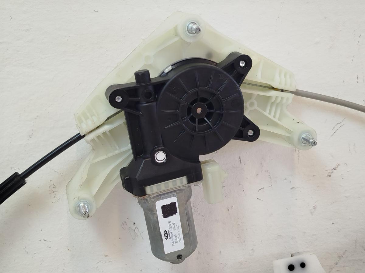 Omoda 5 EV Elektro Fensterheber hinten links elektrisch Motor und Hebermechanik