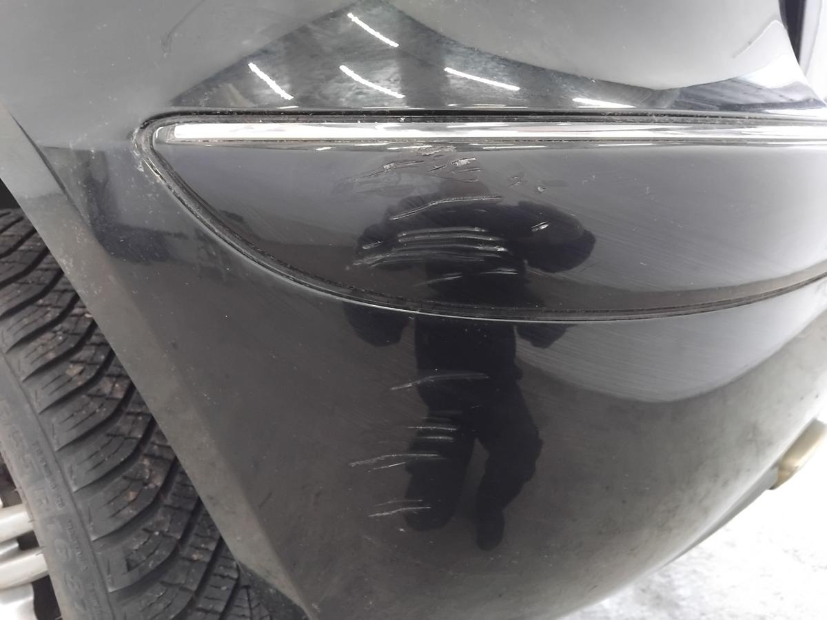 Mercedes A-Klasse W169 orig Sto&szlig;f&auml;nger Sto&szlig;stange hinten BJ2004 160 Tropenschwarzmetallic