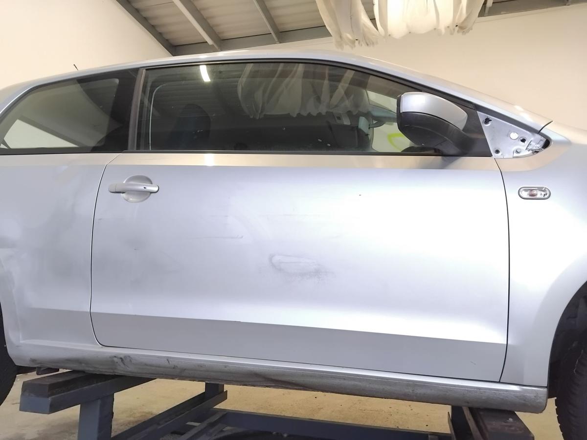 Skoda Citigo T&uuml;r vorn rechts Beifahrert&uuml;r LA7W reflexsilber 3-t&uuml;rig BJ2012