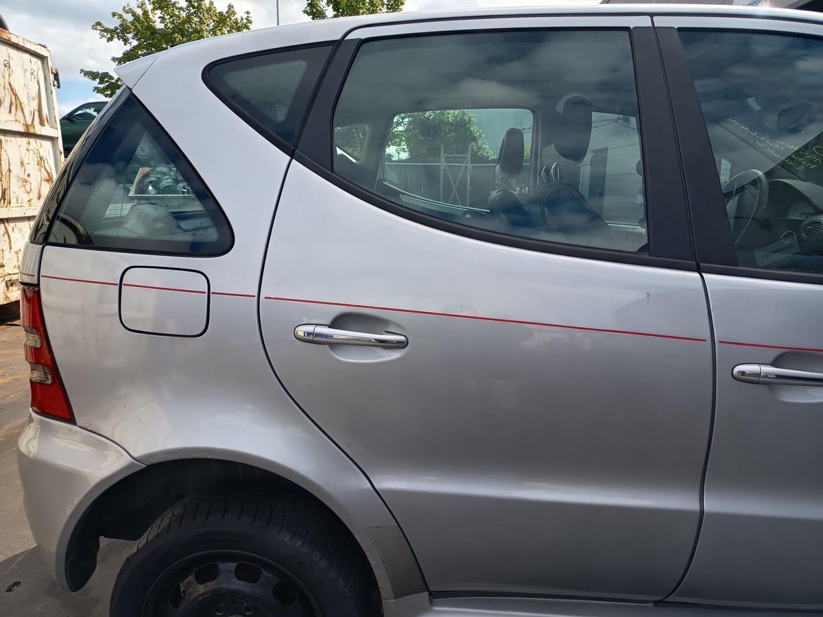 Mercedes A Klasse W168 original T&uuml;r Roht&uuml;r hinten rechts 761 Polarsilber Bj 03