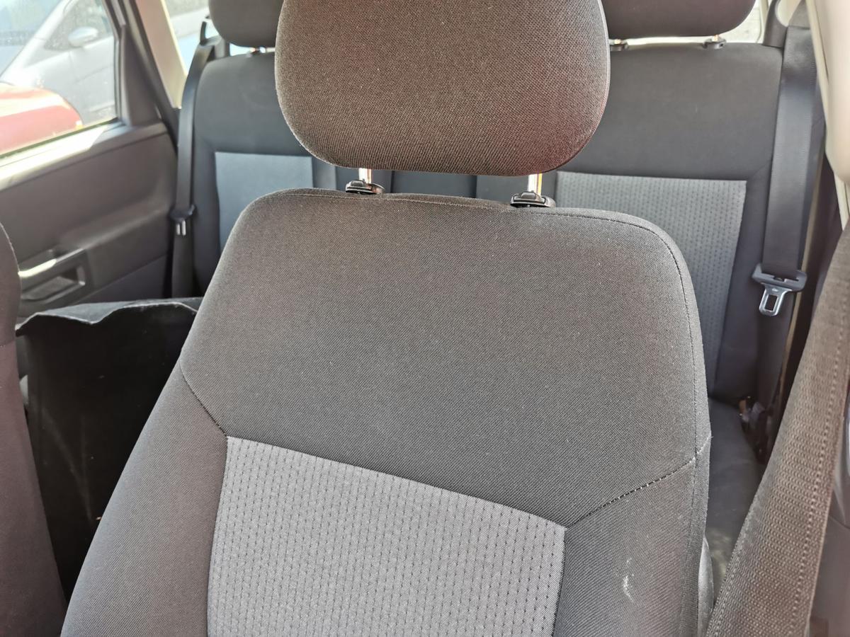 Opel Meriva A Fahrersitz Autositz Sitz vorn links Stoff Höhenverstellung
