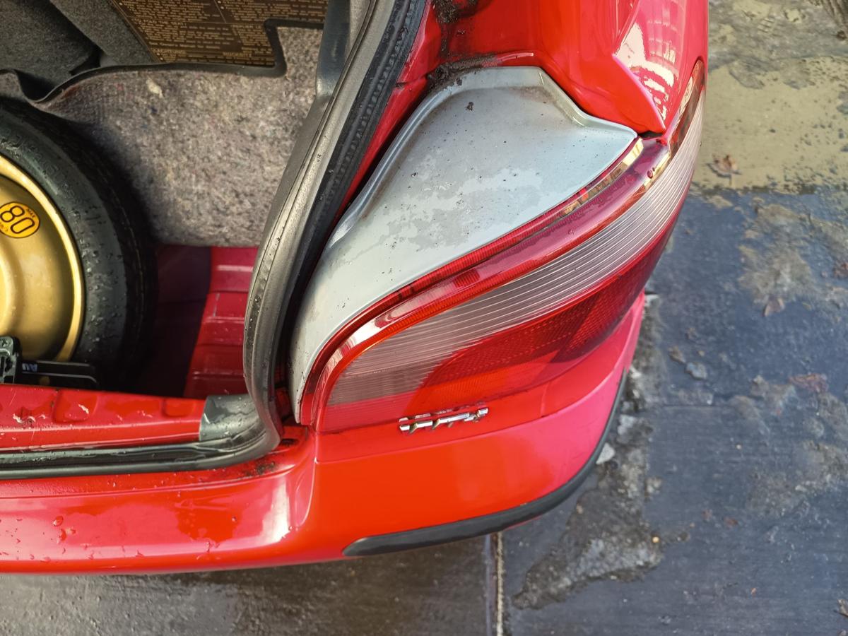 Toyota Yaris XP10 original R&uuml;ckleuchte rechts Heck/Schluss/Licht Bj 2001