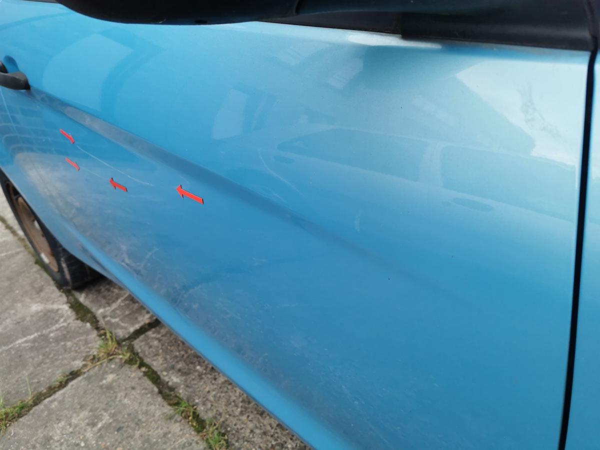 Ford KA RU8 Beifahrertür Tür Autotür Rohbautür vorn rechts Scuba Blau KRATZER