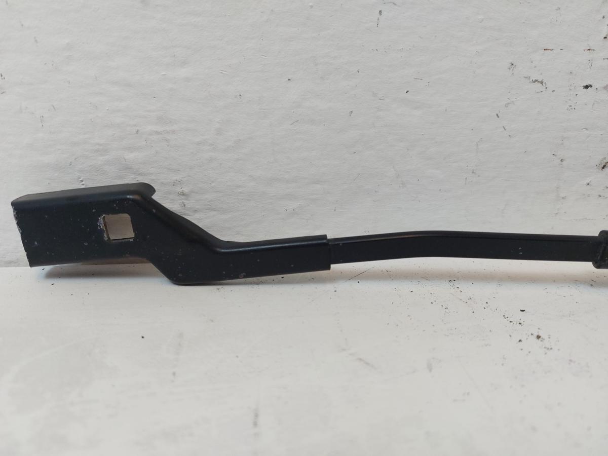 VW Passat CC Wischerarm vorn links Scheibenwischerarm Fahrerseite OEM