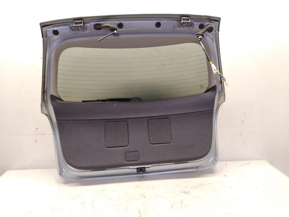 Toyota Avensis T25 Kombi Heckklappe 1F8 Granitsilber mit Heckscheibe BJ2008