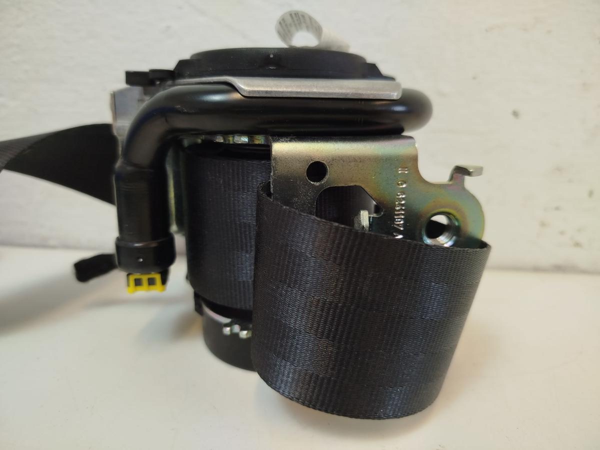 Peugeot 2008 I CU Sicherheitsgurt Gurt vorn rechts Beifahrerseite Gurtstraffer