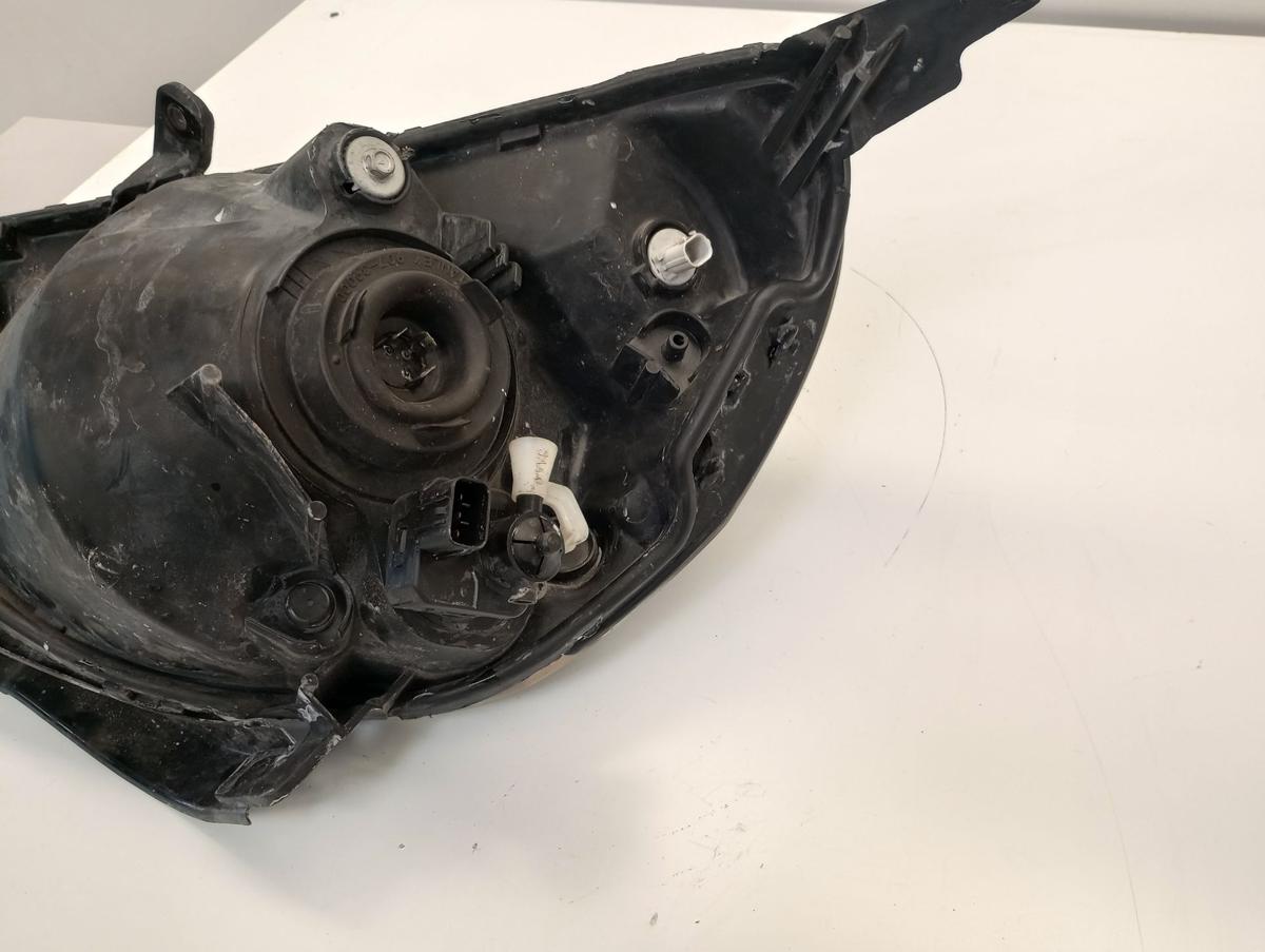 Honda Jazz GD Bj 2006 Facelift originaler Scheinwerfer vorn rechts Halogen