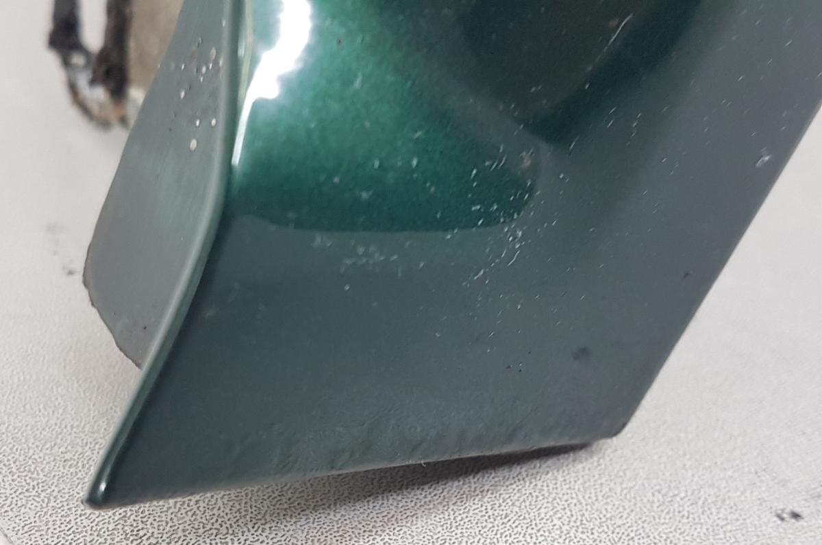 VW Bora Kotflügel rechts in LC6M Brightgreen Perleffekt Bj1998