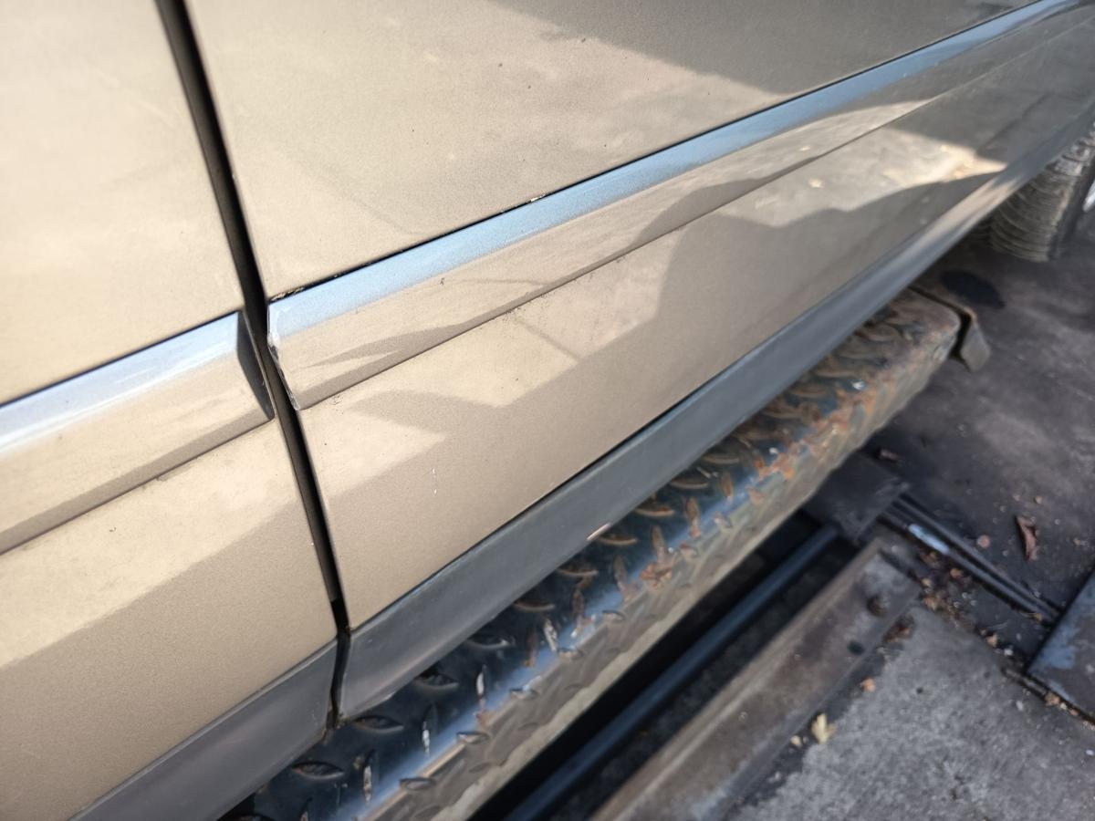 Audi A4 B6 original T&uuml;r vorn rechts Beifahrer Roh Y7Q Atlasgrau Bj 2003