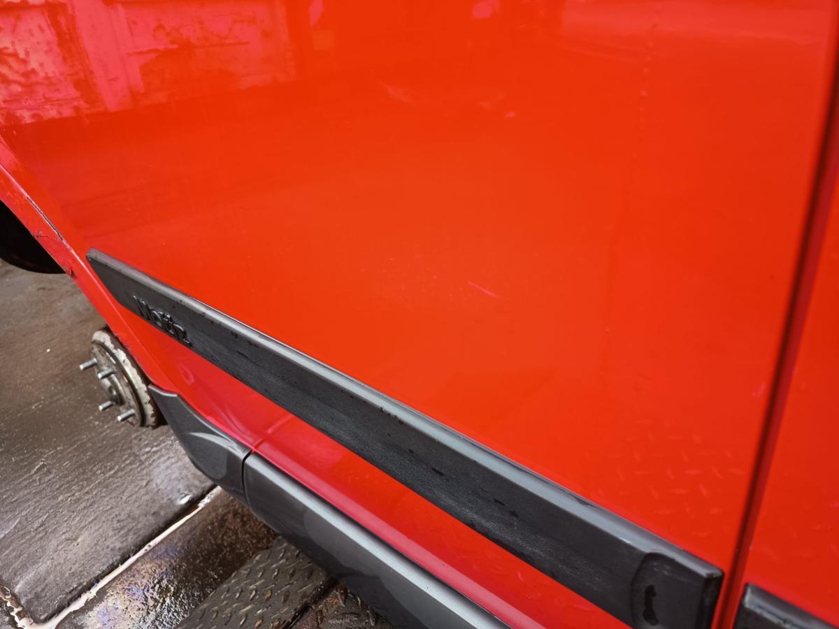 Chevrolet Matiz M200 original T&uuml;r hinten rechts Fond 71U Super red Bj 2009