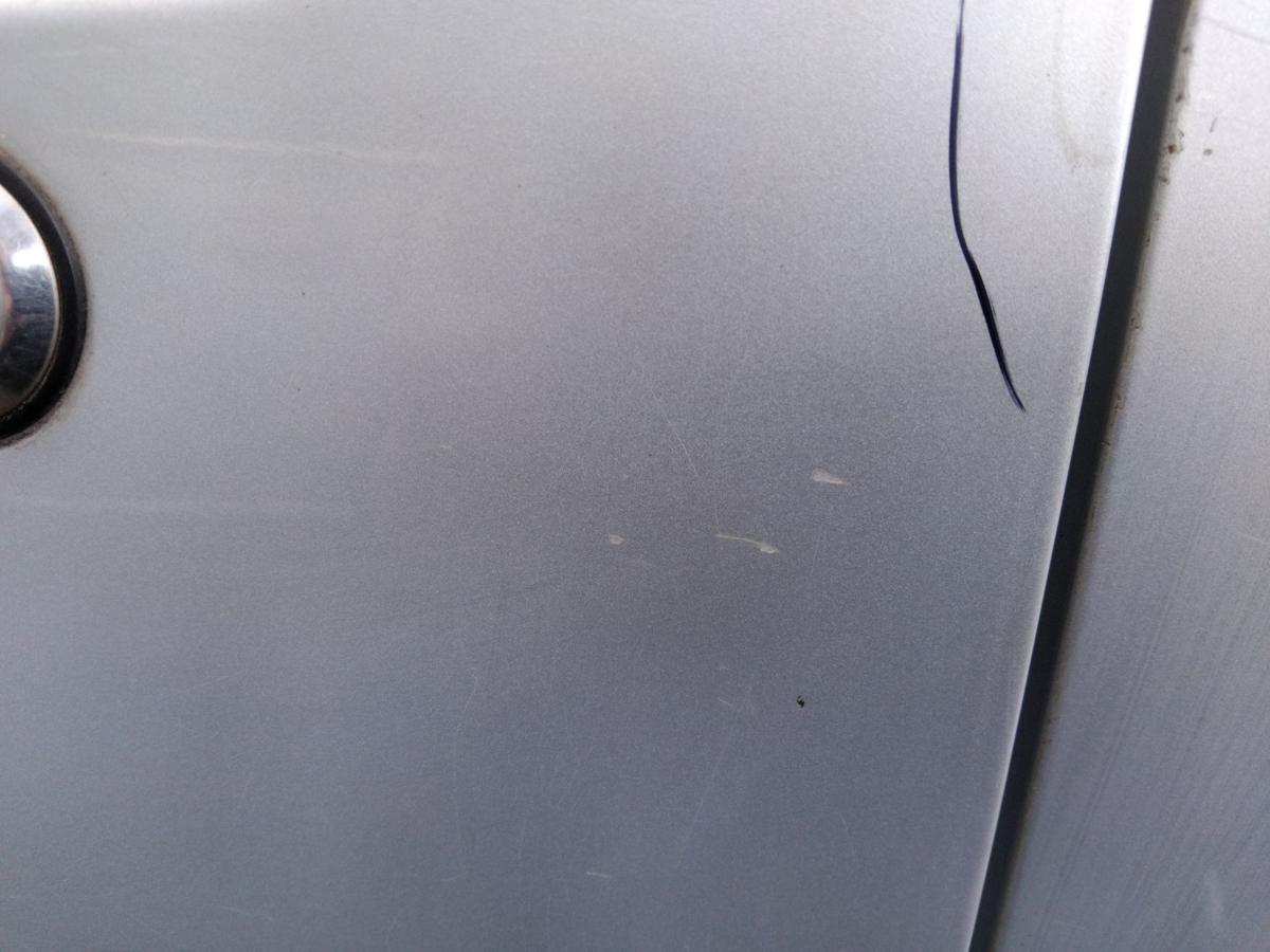 Toyota Yaris Verso original Tür vorn links Fahrertür silber 1E7 BJ2004