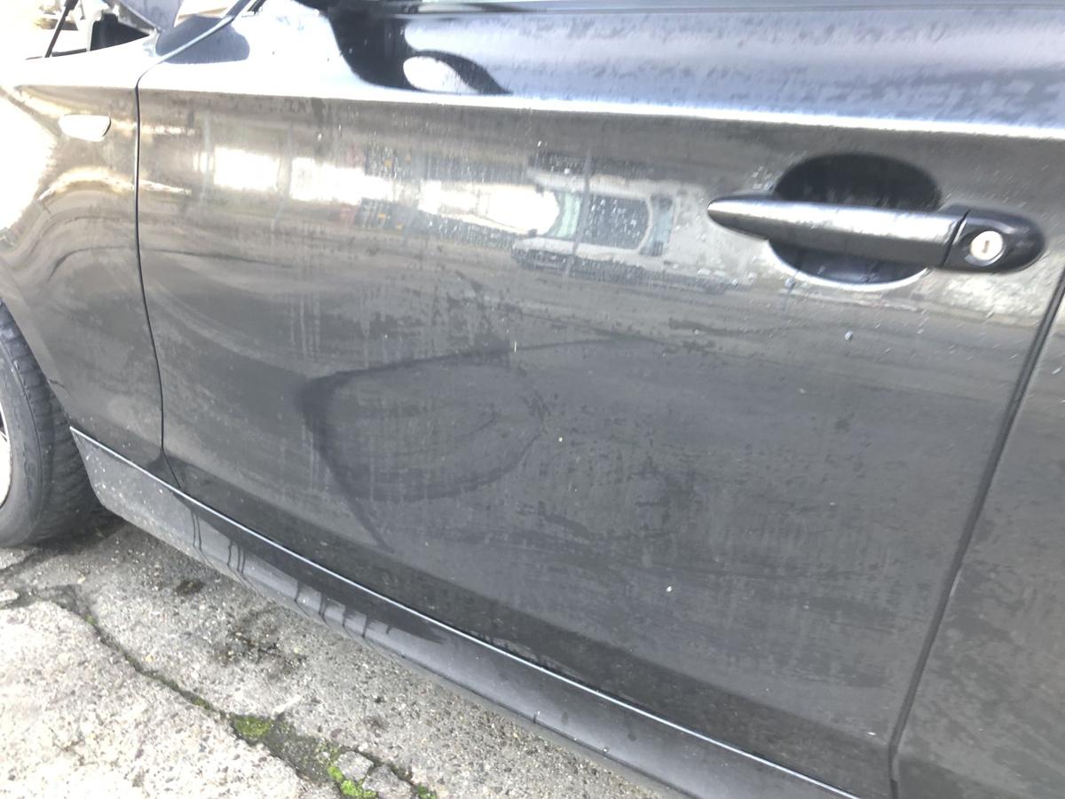 BMW 1er E87 LCI ab07 T&uuml;r vorne links Fahrert&uuml;r 475 Blacksapphire 5-t&uuml;rer