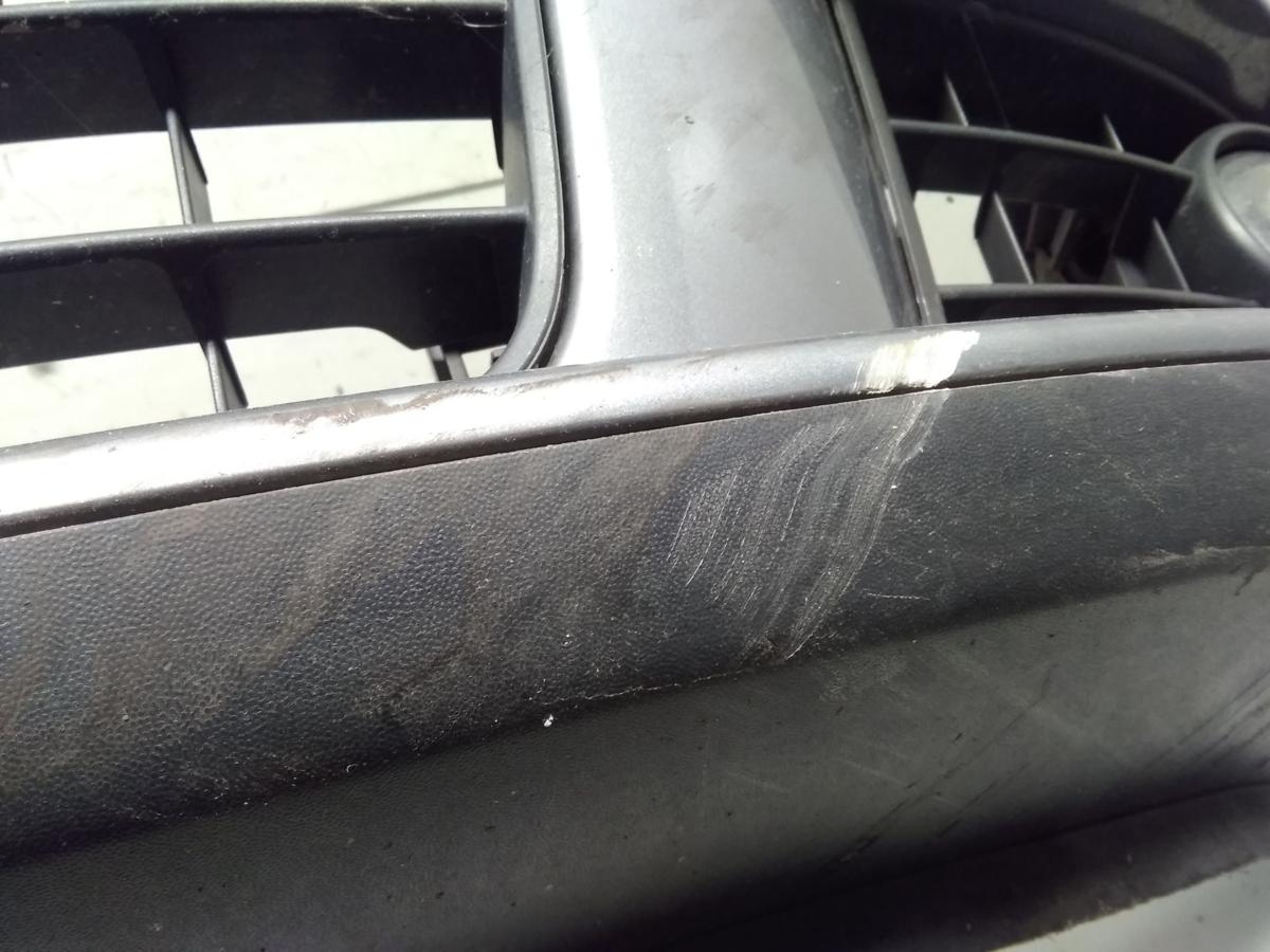 VW Golf 5 1K original Stoßstange Stoßfänger vorn mit SRA BJ2006 LA7T unitedgrey