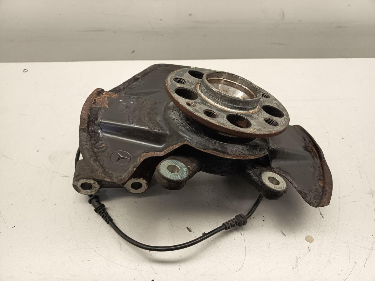 Mercedes A Klasse W169 orig Achsschenkel vorne rechts 1.5l 70kW Benzin Automatik