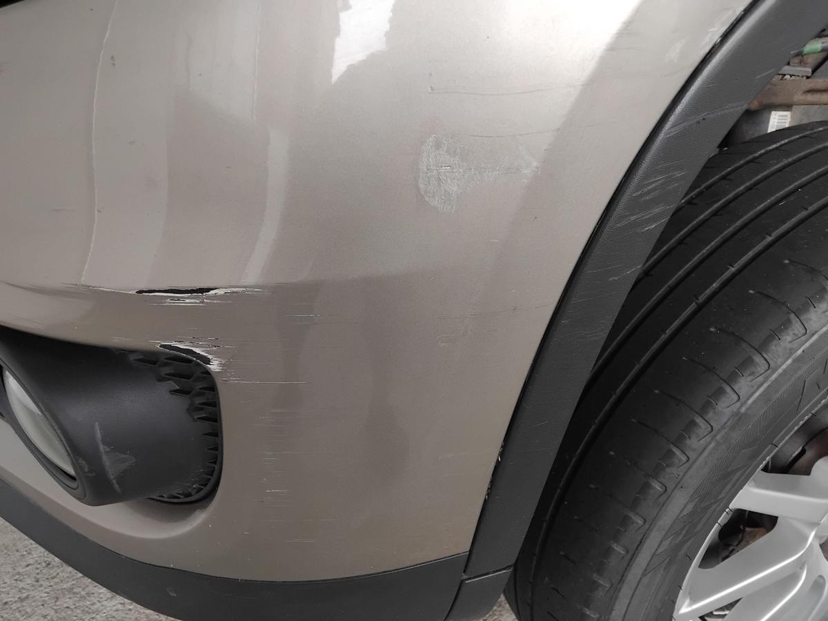 VW Tiguan 5N2 orig Stossf&auml;nger Sto&szlig;stange vorn titaniumbeigemetallic LA1X BJ2012