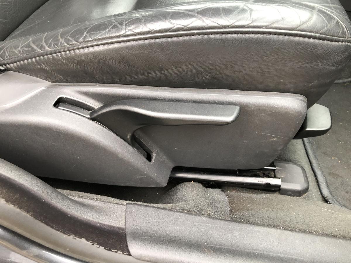 Volvo V70 Typ B Sitz vorn rechts Beifahrersitz Vollleder schwarz ohne Heizung