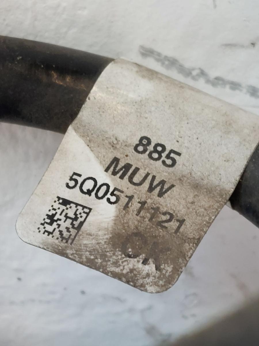 Audi Q2 Typ AG Satz Schraubenfedern Hinterachse links rechts Federn Heck 30TFSI