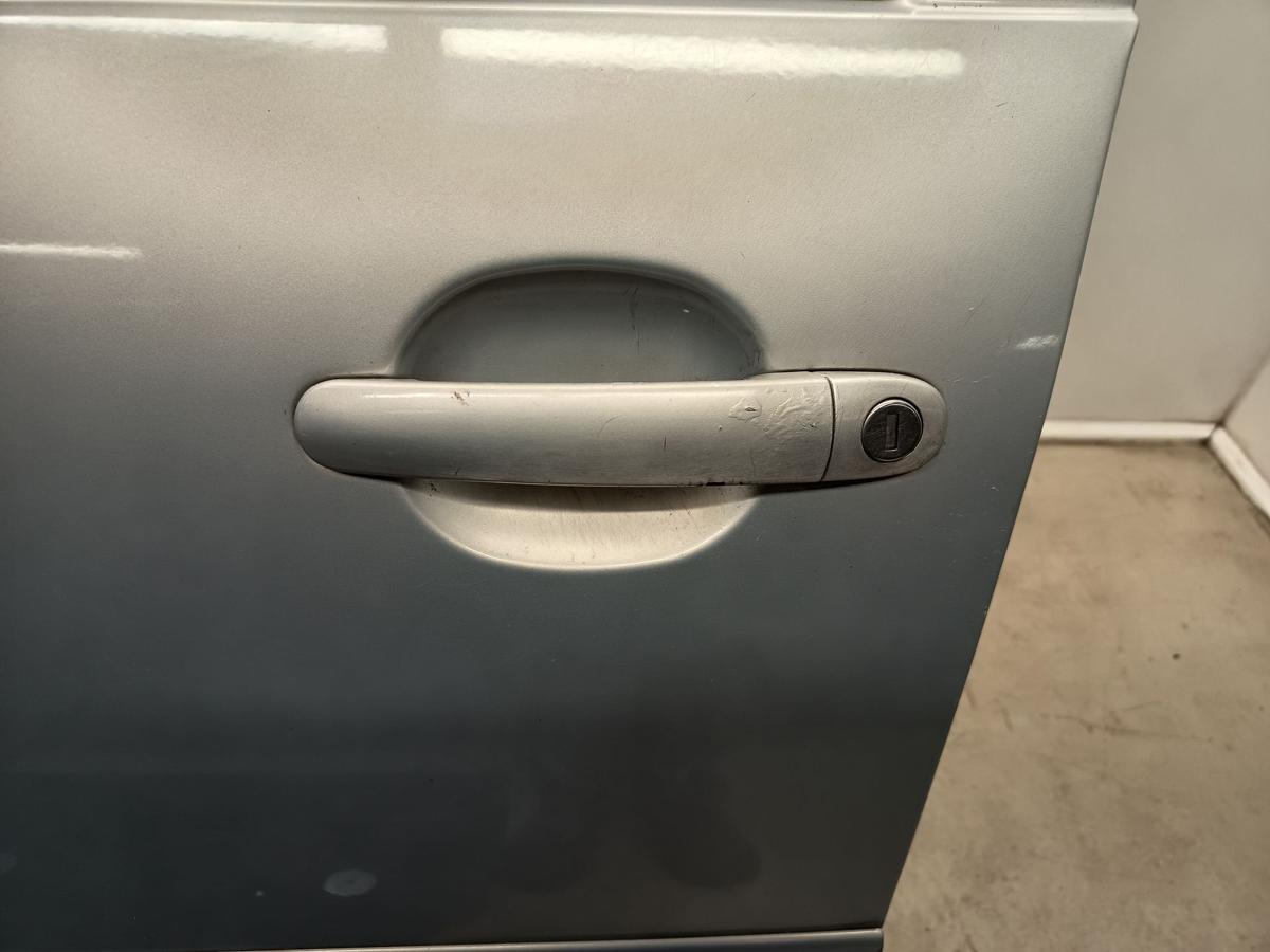 VW Bora original T&uuml;r vorne links LB7Z Satinsilber Metallic Baujahr 1999