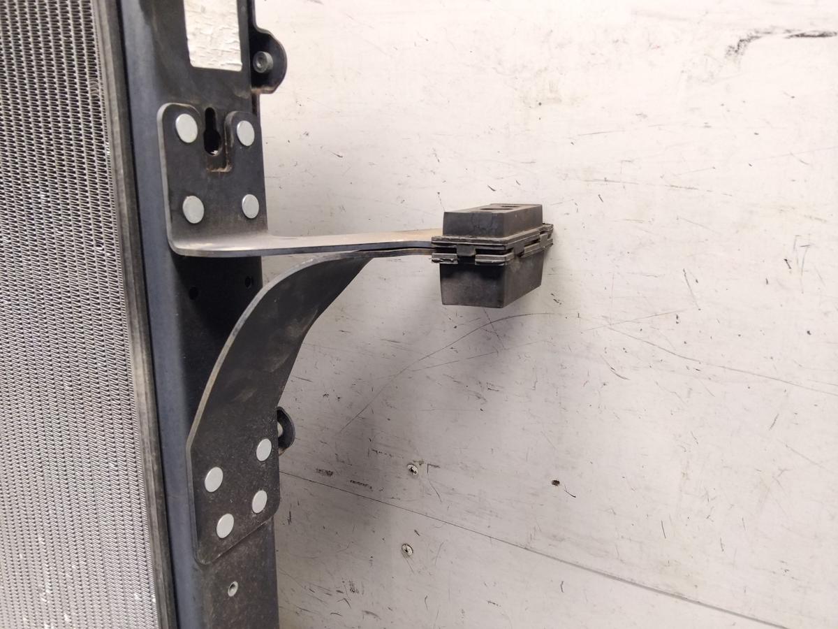 Renault E-Tech ZE D-Wide original Wasserk&uuml;hler 23655828 Bj.2022