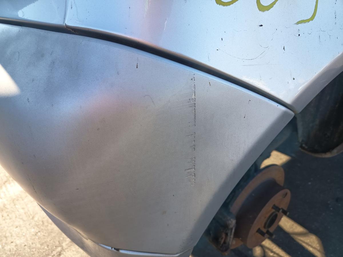 Toyota Yaris XP10 orig Stoßstange hinten Stoßfänger 199 Siber Bj 2000