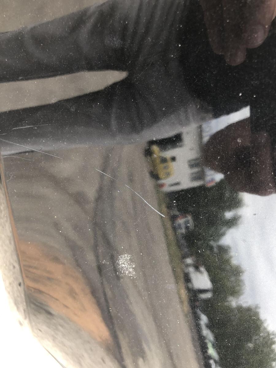 Renault Clio 3 III Grandtour Kotf&uuml;gel vorn rechts Beifahrer NV676 Noir Nacre