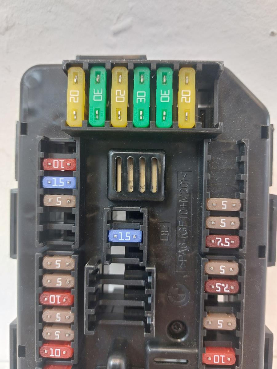 BMW 1er F21 M140i LCI Sicherungskasten Sicherungstr&auml;ger Elektronikmodul OEM