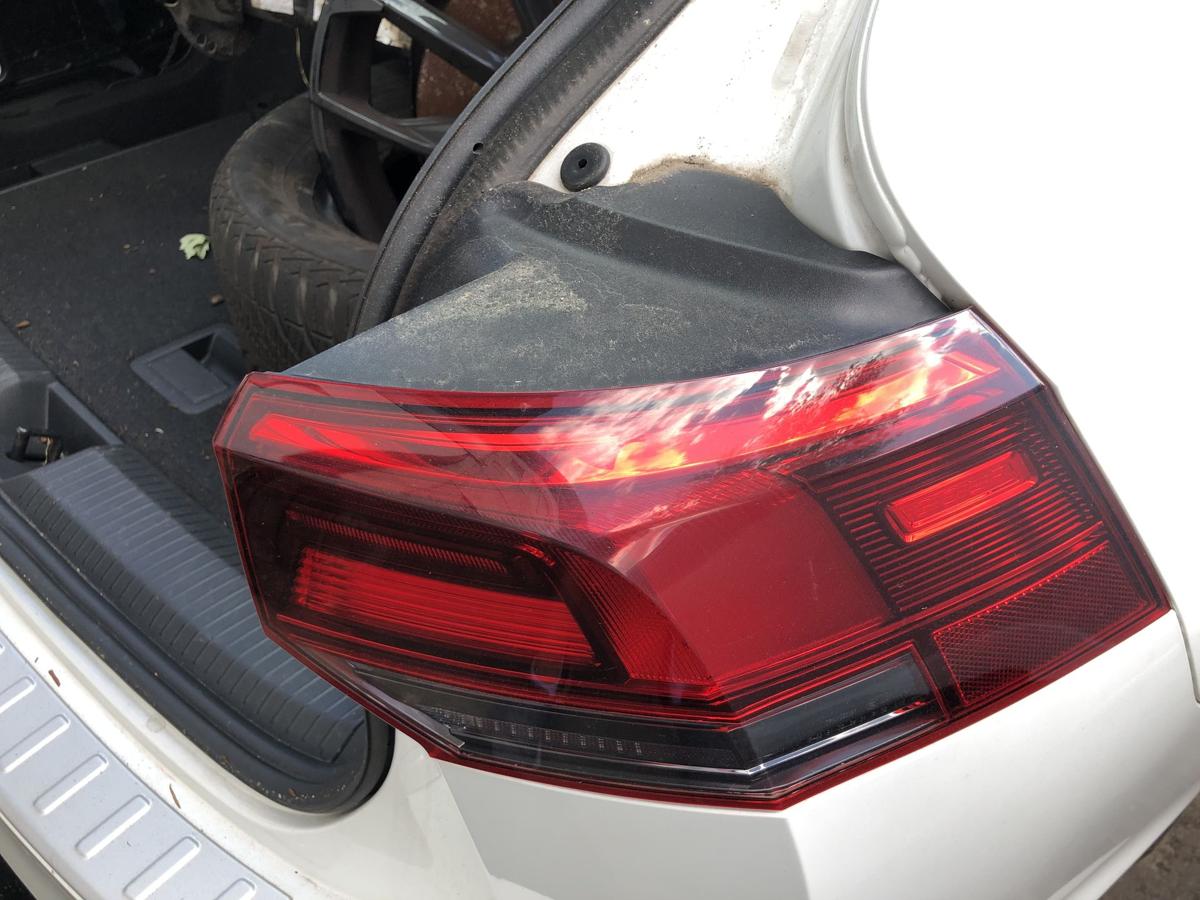 VW Golf 8 VIII CD Variant Rückleuchte außen rechts Rücklicht Heckleuchte LED