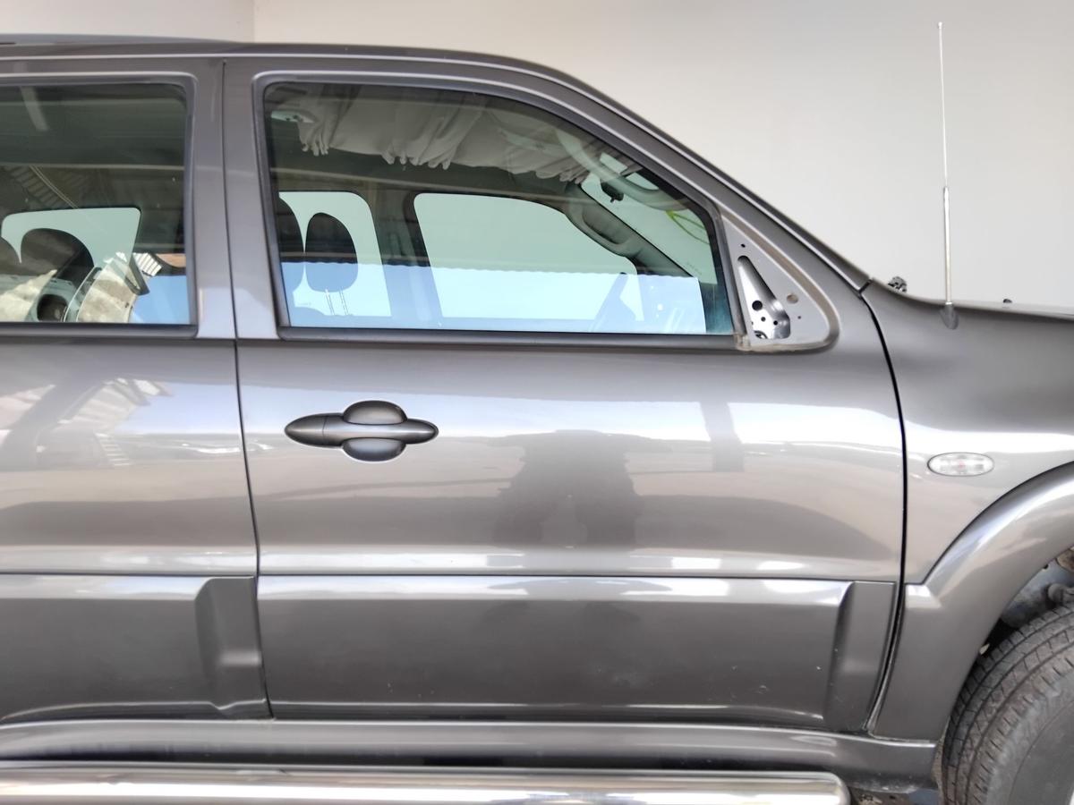 Mazda Tribute EP2 original T&uuml;r vorn rechts Beifahrert&uuml;r graumetallic BJ2006