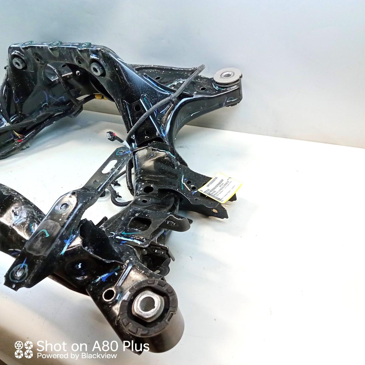 Model Y und Model 3 original Hinterachstr&auml;ger Hilfsrahmen Hinterachse Bj.2022